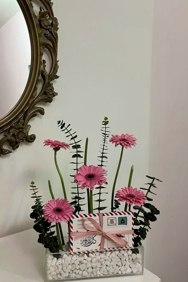 Elegant Acrylic Gift Box with Pink Flowers & Envelope Design