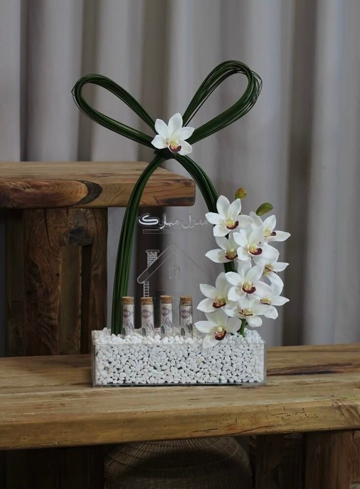 Luxury Acrylic Money Gift Tray with White Orchid (Cymbidium) Flowers