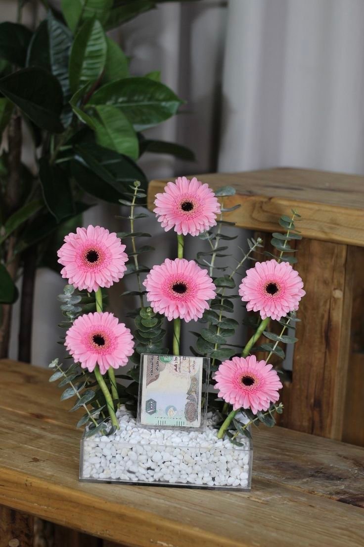 Luxury Money Bouquet Gift Box with Pink Flowers