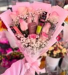 Pink Rose Makeup Bouquet Gift Set