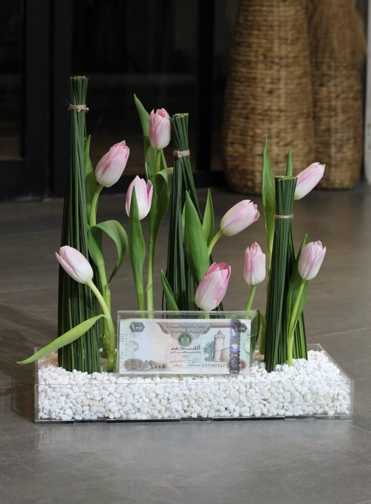 Luxury Pink Tulip Money Gift Acrylic Tray