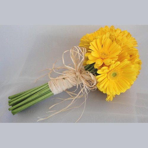 Bright Yellow Gerbera Bridal Bouquet – Elegant Wedding Flower Bouquet for Bride