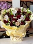 Luxury Red & White Mixed Flower Bouquet