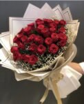 Luxury Red Rose Bouquet with Baby’s Breath – Premium Romantic Flower Arrangement for Anniversary & Valentine’s Day